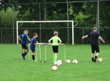 Eerste training SJO D.Z.C. '09/S.K.N.W.K. JO13-1 van het seizoen 2022-2023 (65/74)